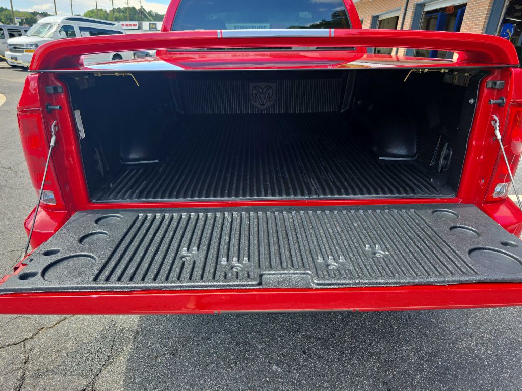 2005 Dodge Ram 1500 Image 24