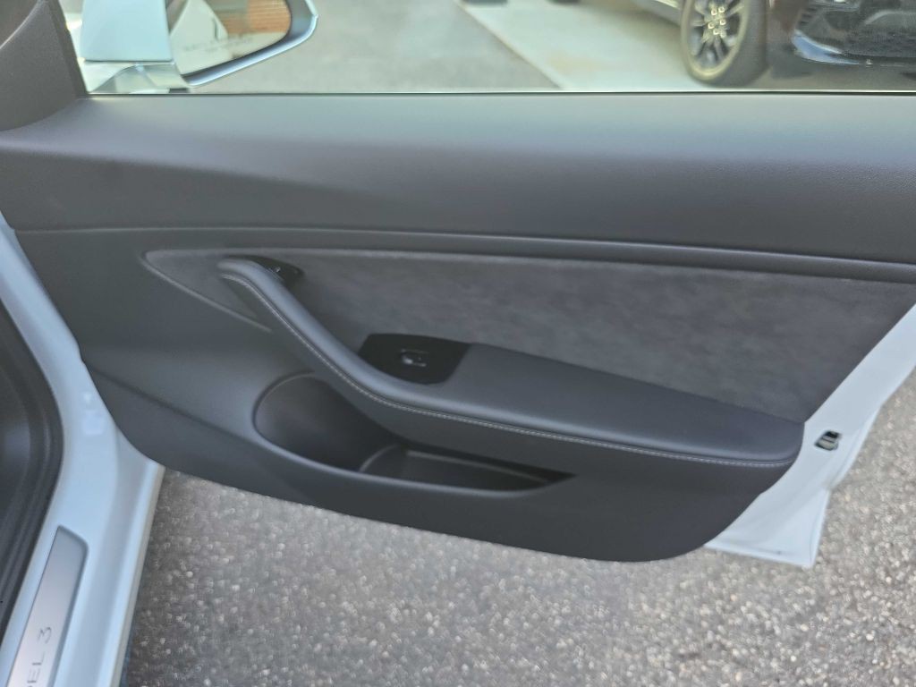 2020 Tesla Model 3 Image 19