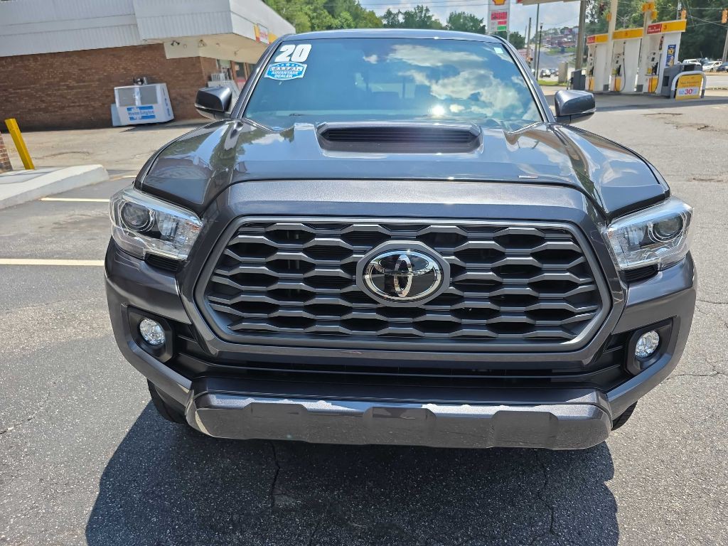 2020 Toyota Tacoma Image 8
