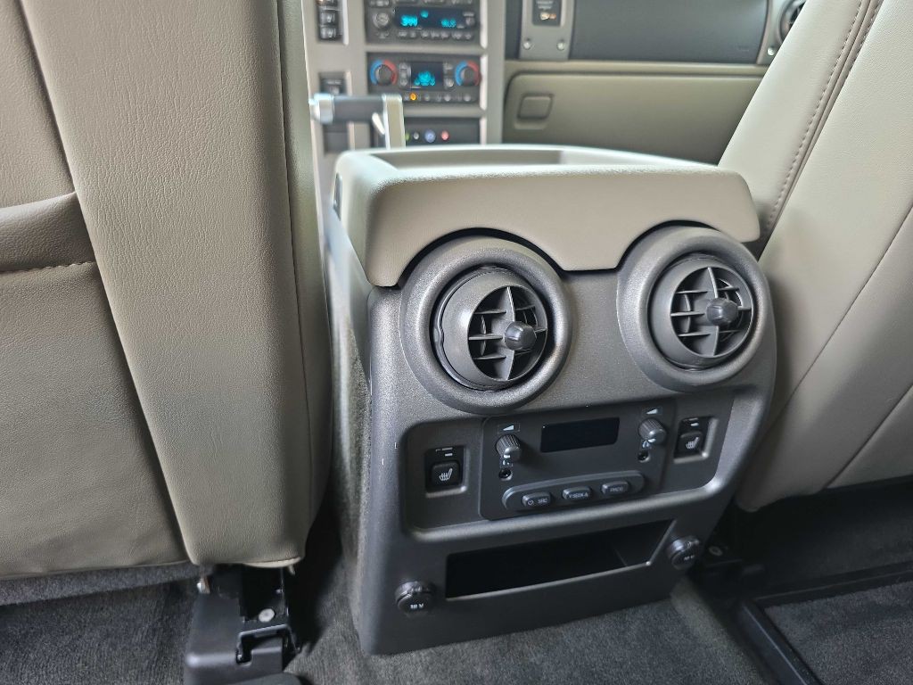 2003 HUMMER H2 Image 26