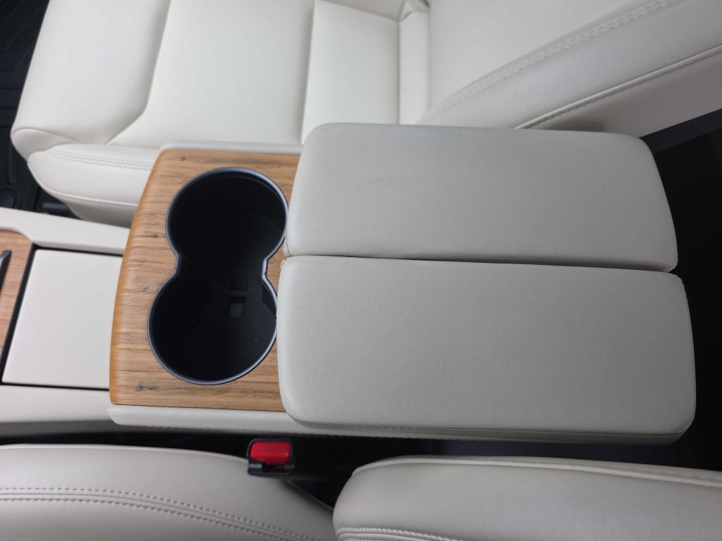 2021 Tesla Model S Image 21