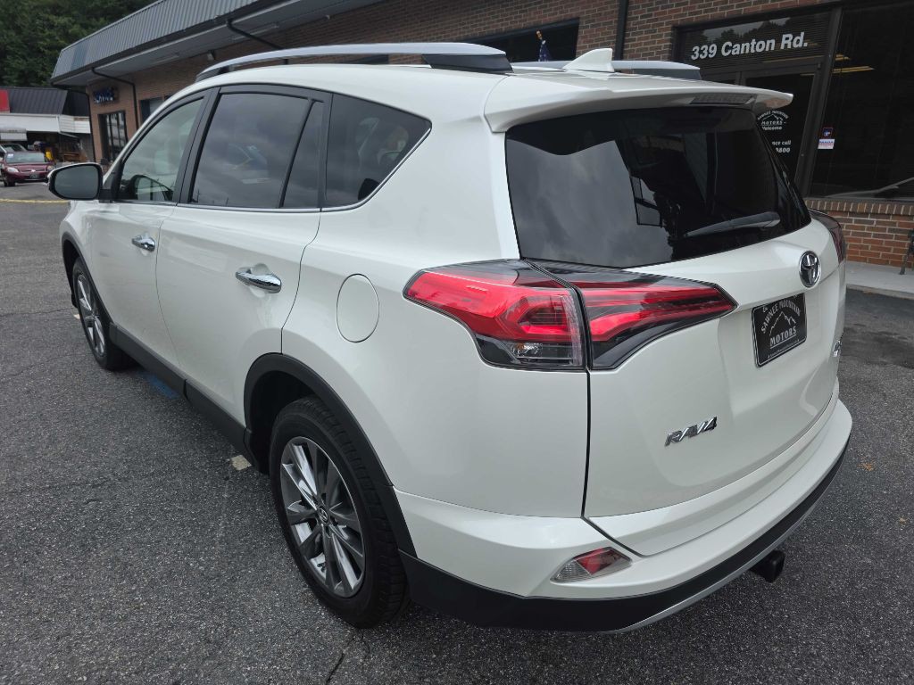 2018 Toyota Rav4 Image 3