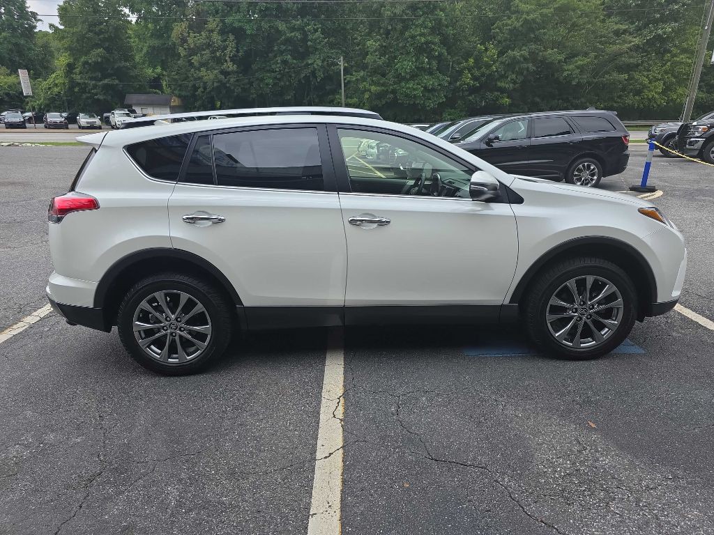 2018 Toyota Rav4 Image 6