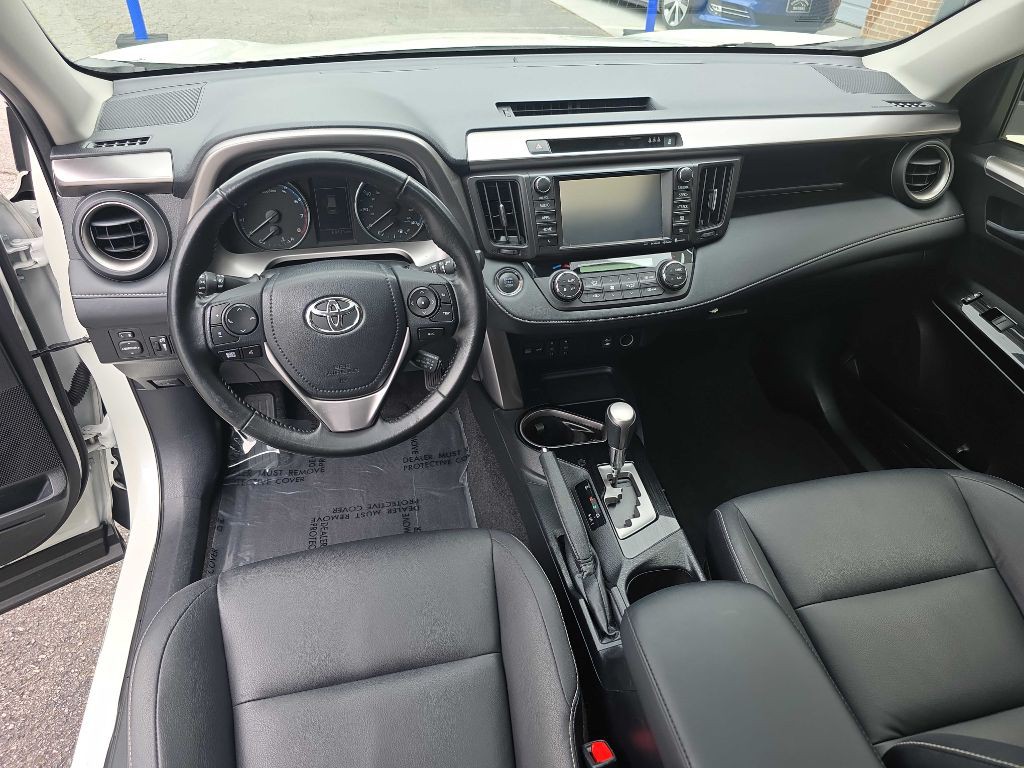 2018 Toyota Rav4 Image 13