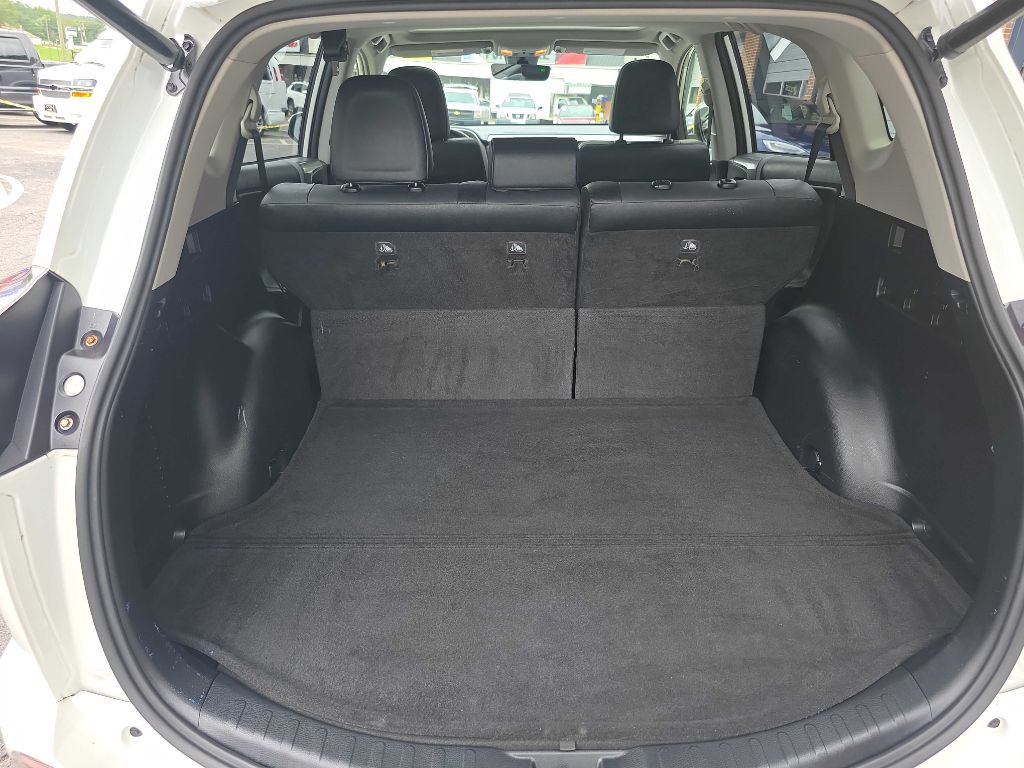 2018 Toyota Rav4 Image 21