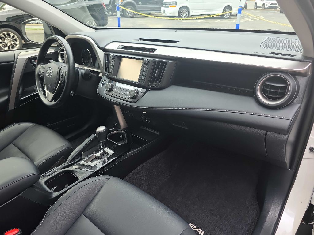 2018 Toyota Rav4 Image 25
