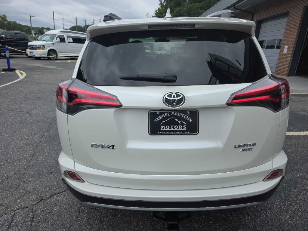 2018 Toyota Rav4 Image 4
