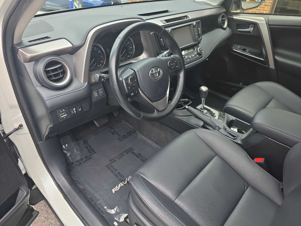 2018 Toyota Rav4 Image 9