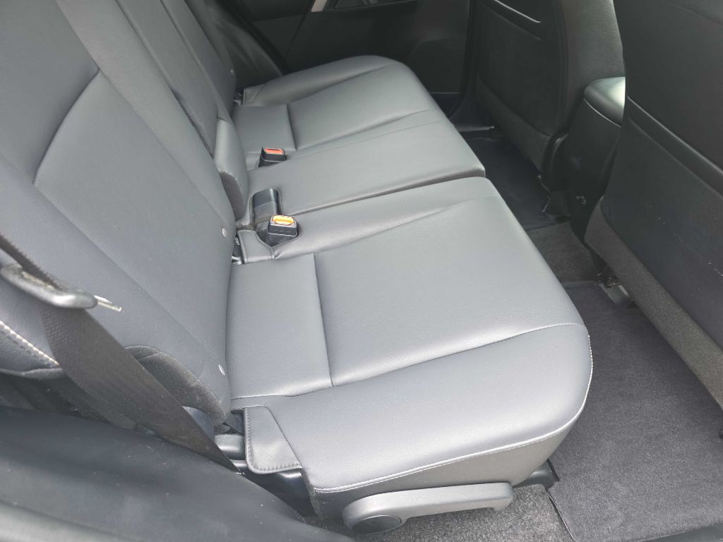 2018 Toyota Rav4 Image 23