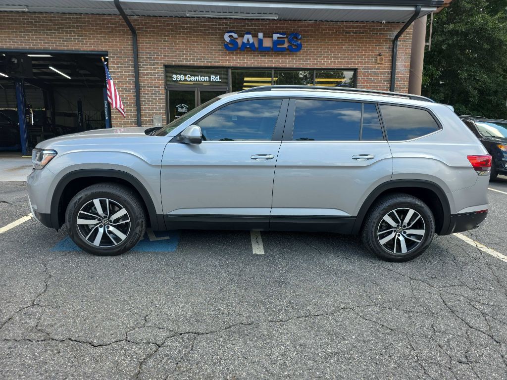 2022 Volkswagen Atlas Image 2
