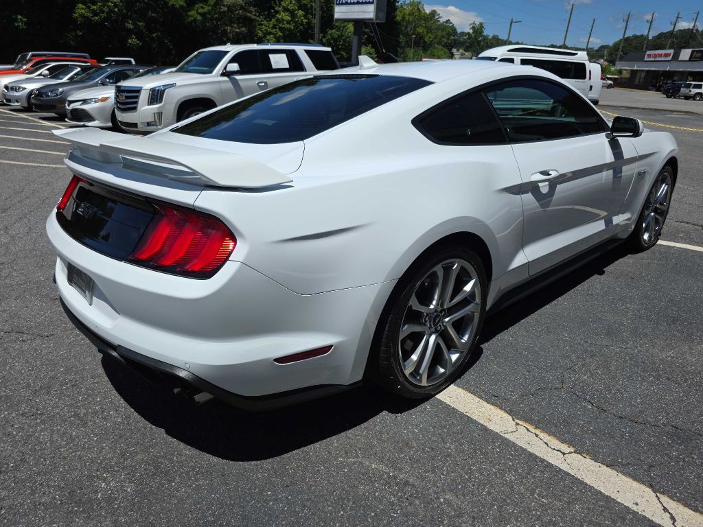 2022 Ford Mustang Image 5
