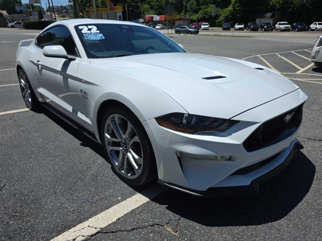 2022 Ford Mustang Image 7