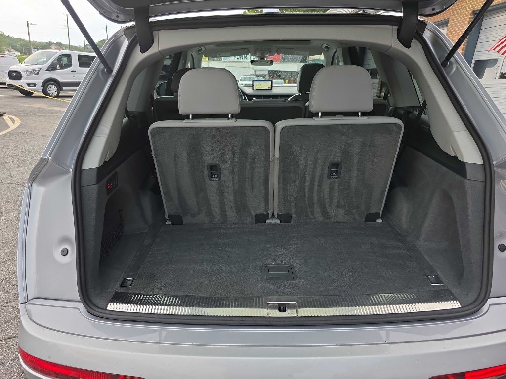 2018 Audi Q7 Image 20