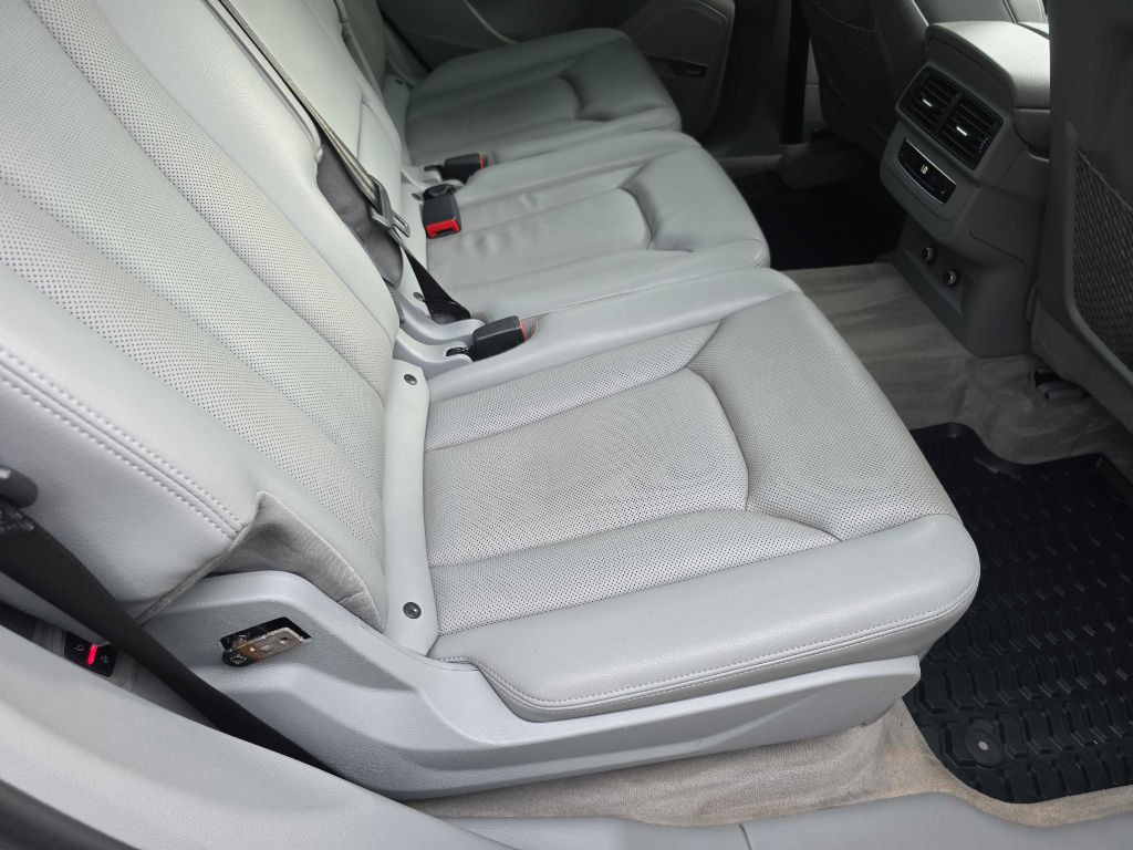 2018 Audi Q7 Image 22