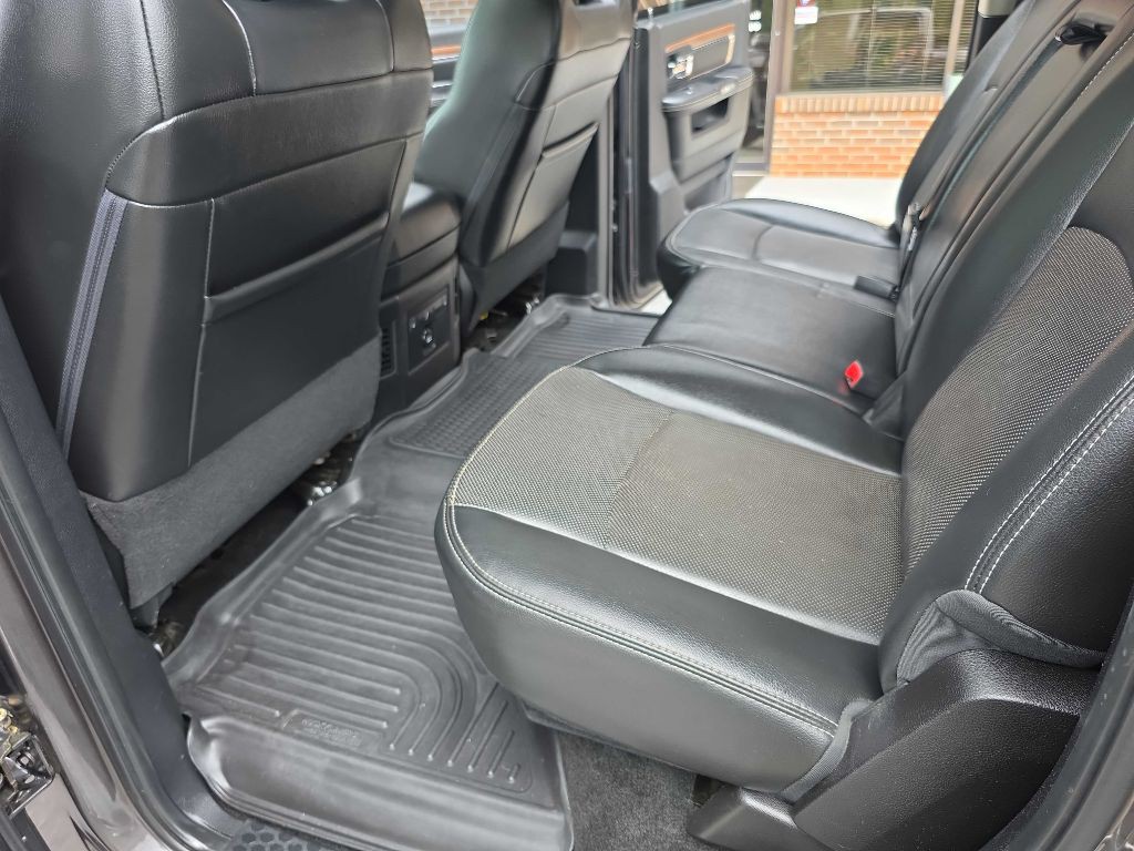 2014 RAM 3500 Image 19