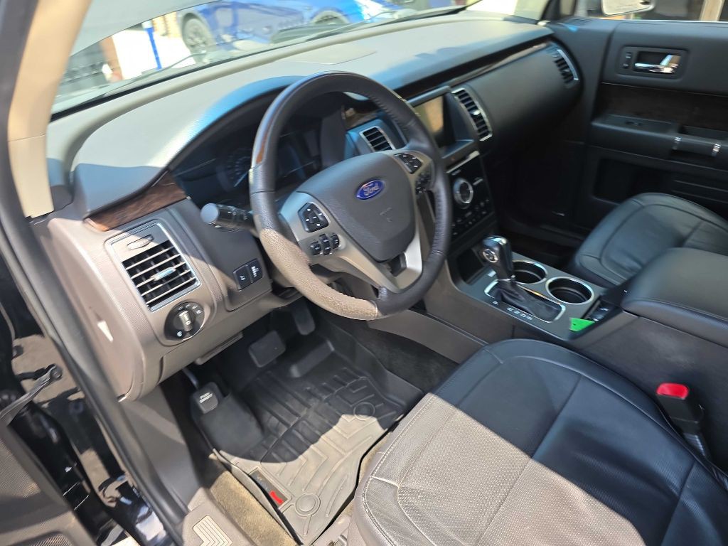 2017 Ford Flex Image 9