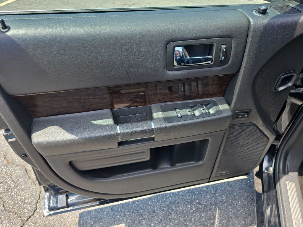 2017 Ford Flex Image 11