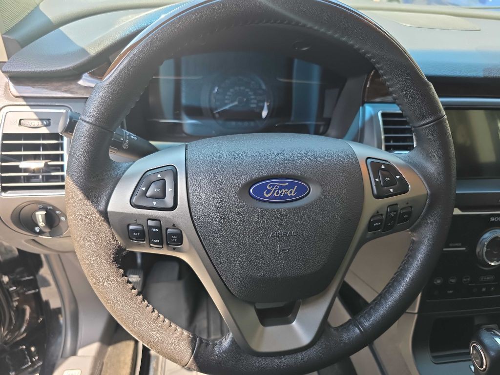 2017 Ford Flex Image 13