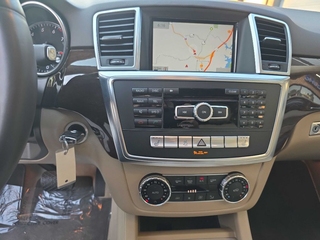 2013 Mercedes-Benz M-Class Image 17
