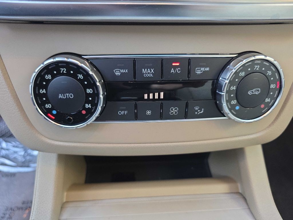 2013 Mercedes-Benz M-Class Image 19