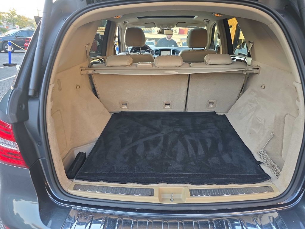 2013 Mercedes-Benz M-Class Image 21