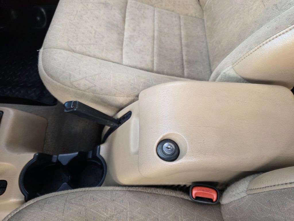 2002 Jeep Wrangler Image 16