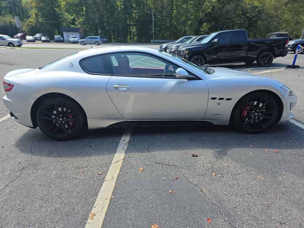 2016 Maserati GranTurismo Image 6