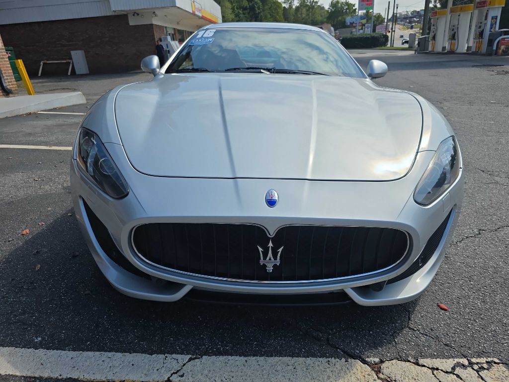 2016 Maserati GranTurismo Image 8