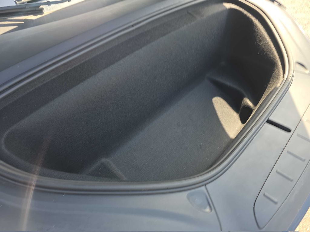 2022 Tesla Model X Image 27