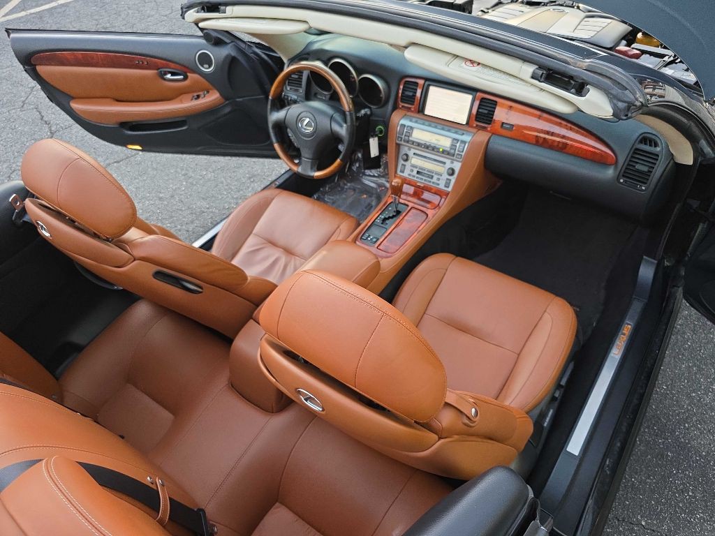 2002 Lexus SC 430 Image 30