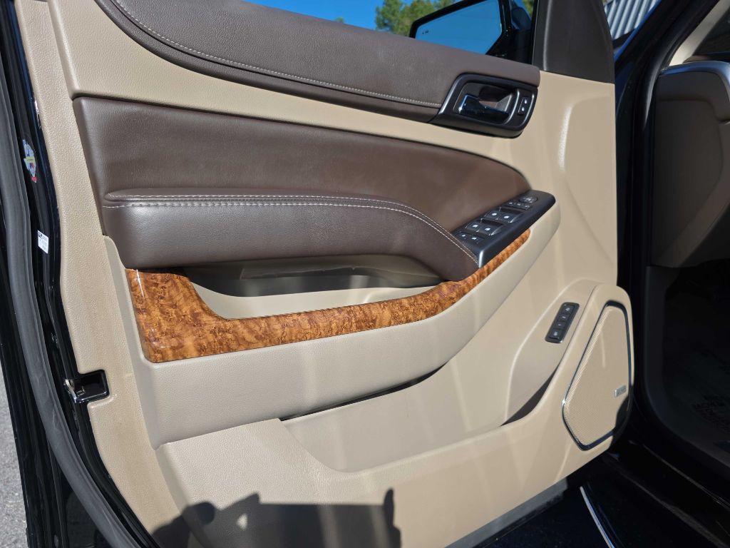 2016 Chevrolet Tahoe Image 11