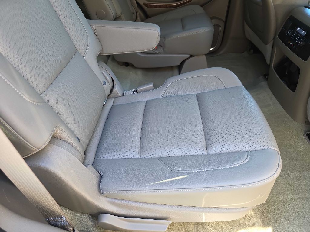 2016 Chevrolet Tahoe Image 23