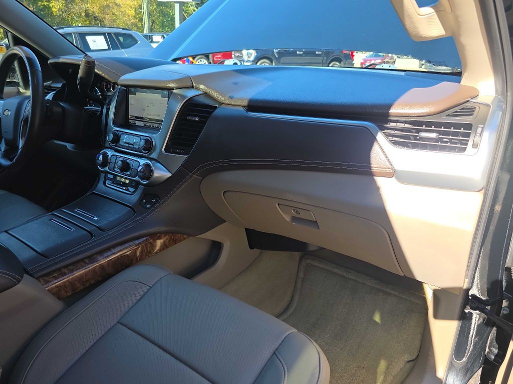 2016 Chevrolet Tahoe Image 25