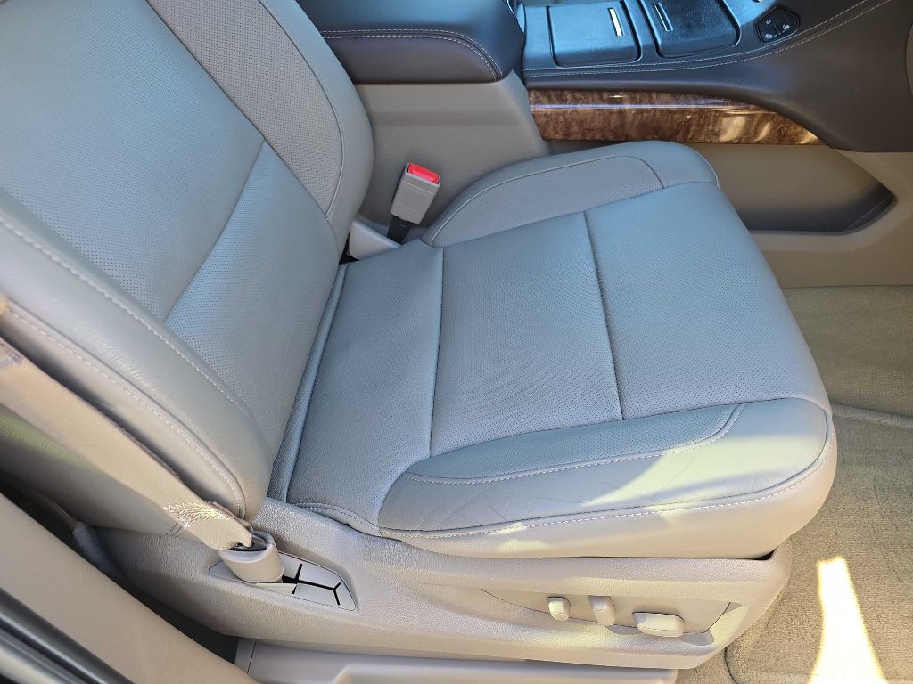 2016 Chevrolet Tahoe Image 26