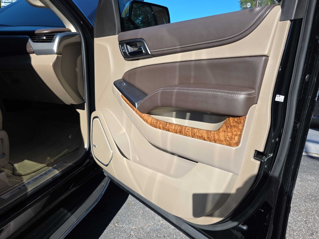 2016 Chevrolet Tahoe Image 27