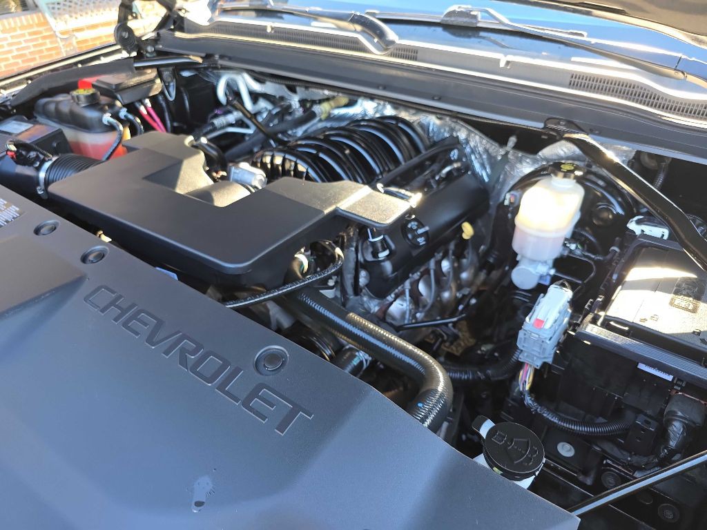 2016 Chevrolet Tahoe Image 29