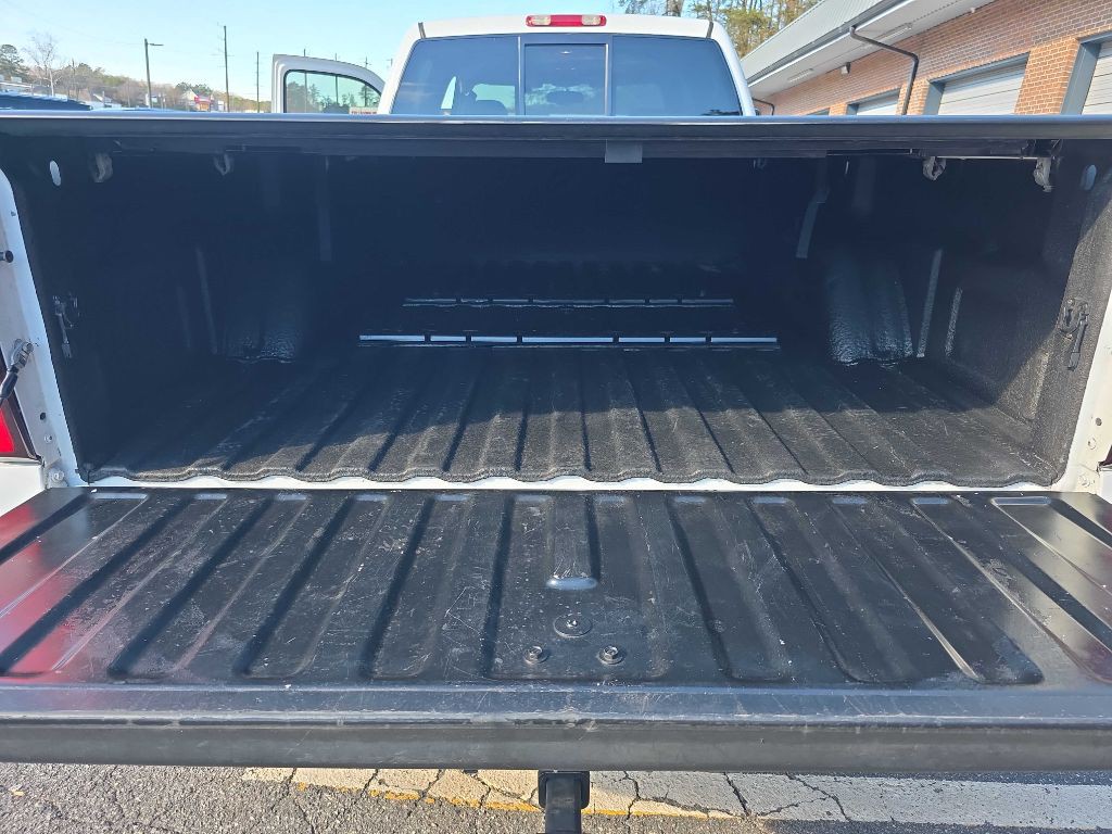 2004 Chevrolet Silverado 1500 Image 33