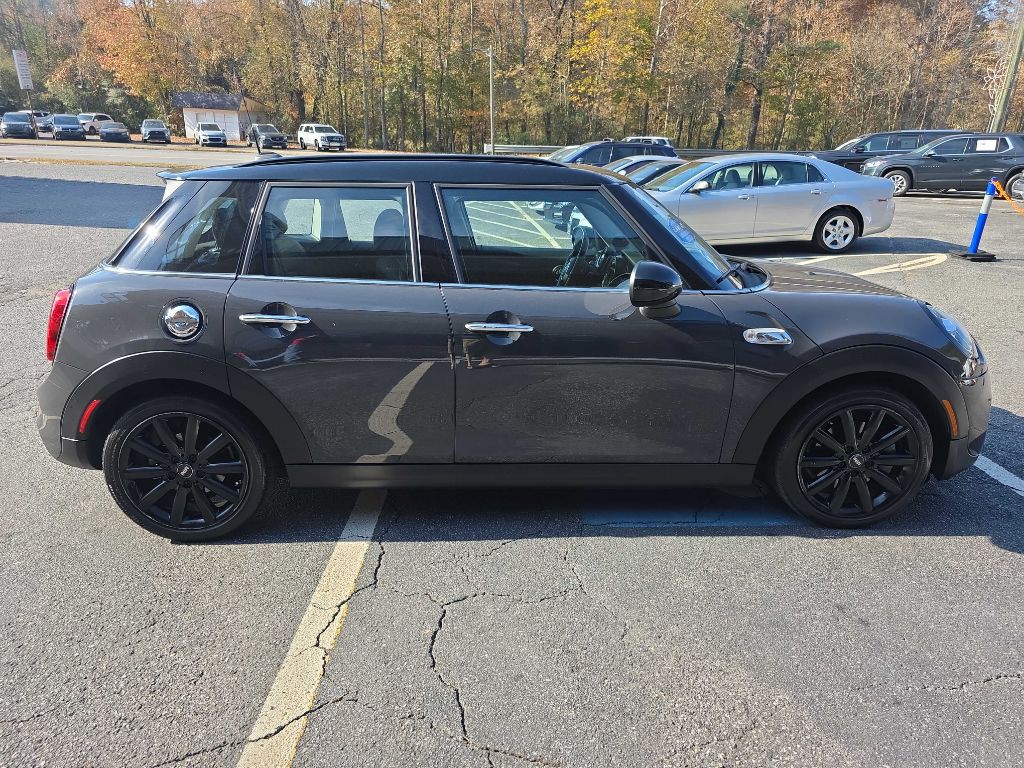 2019 MINI Cooper Image 6