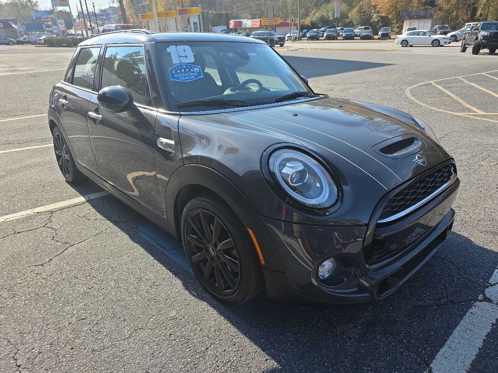 2019 MINI Cooper Image 7