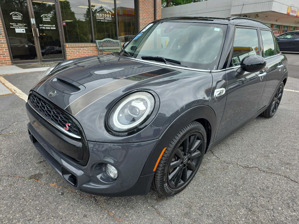 2019 MINI Cooper Image 1
