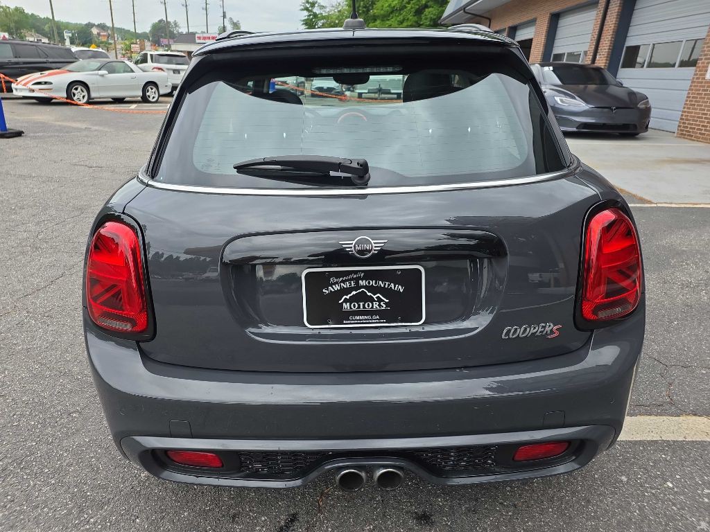 2019 MINI Cooper Image 4