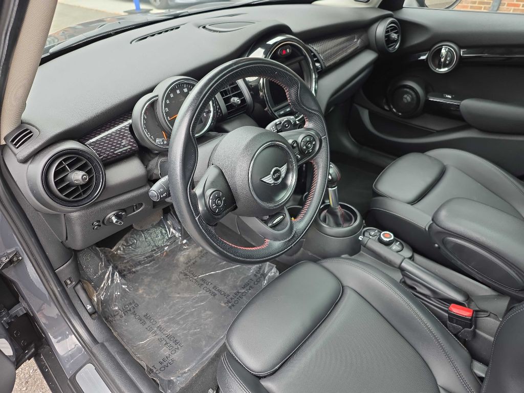 2019 MINI Cooper Image 9
