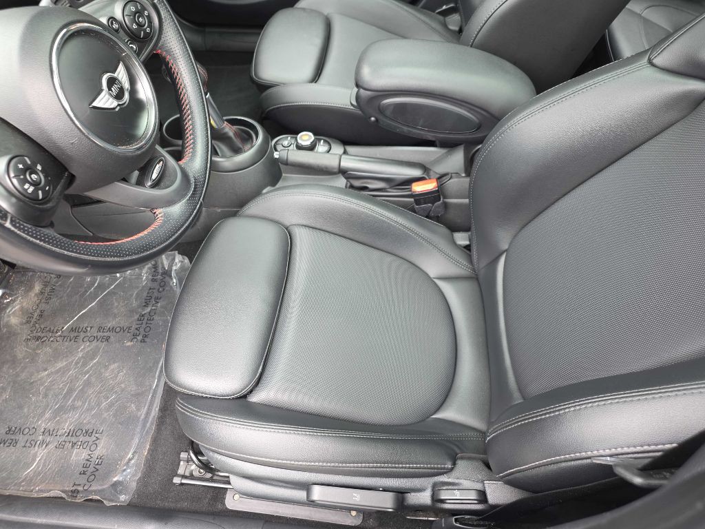 2019 MINI Cooper Image 10