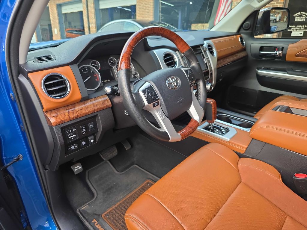 2016 Toyota Tundra Image 9