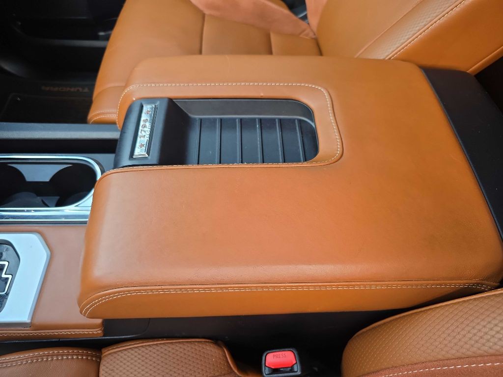 2016 Toyota Tundra Image 11