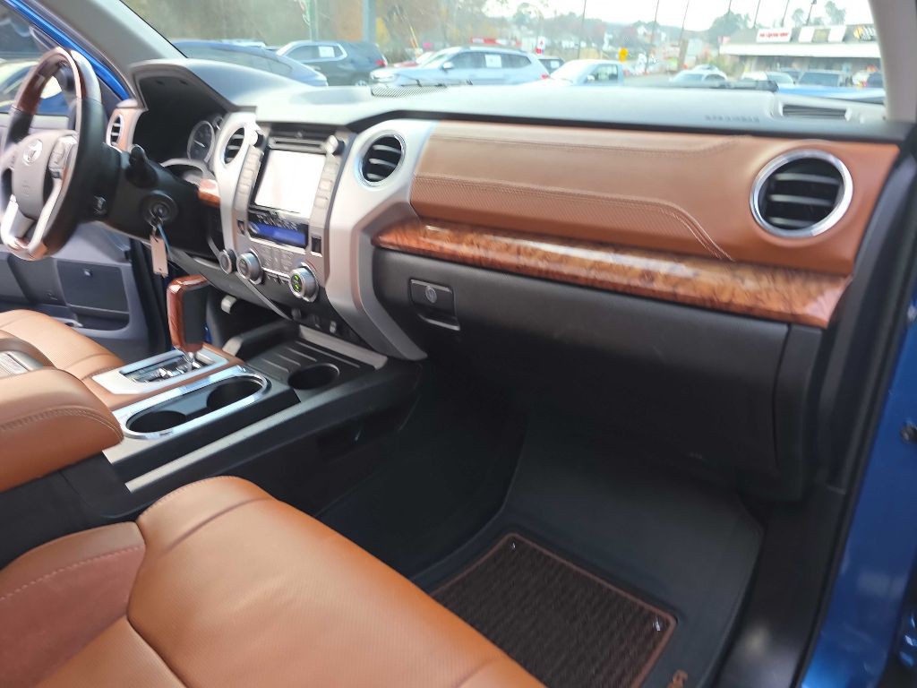 2016 Toyota Tundra Image 21