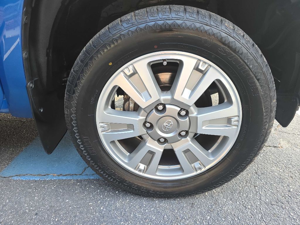 2016 Toyota Tundra Image 25