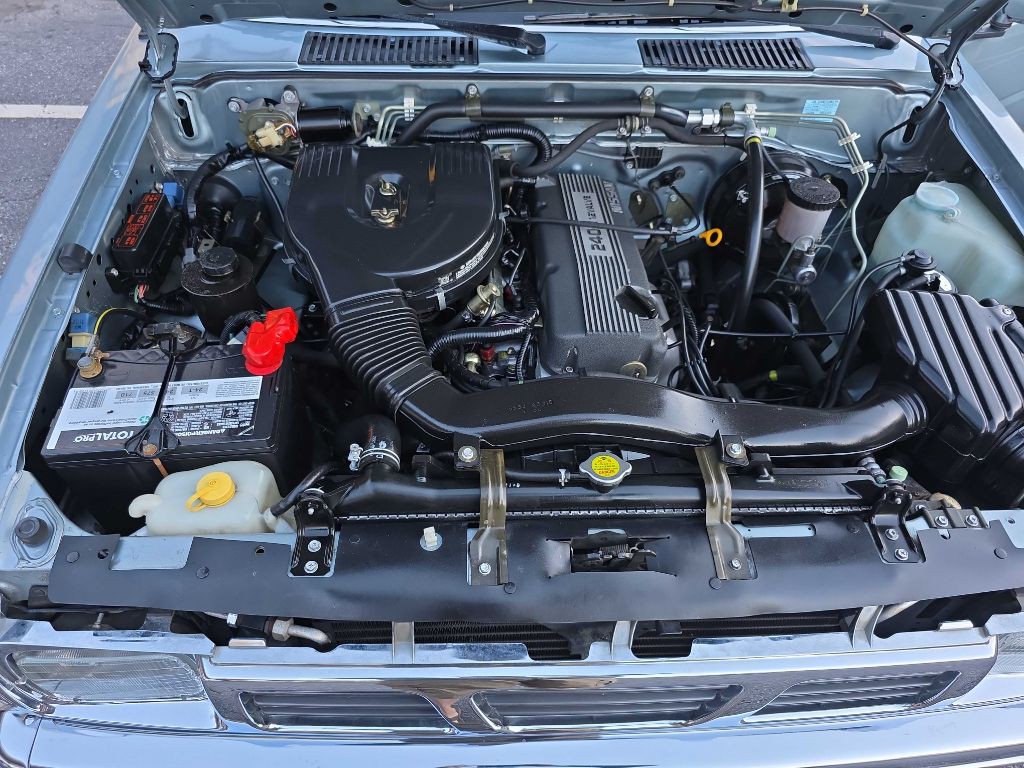1993 Nissan Truck Image 37