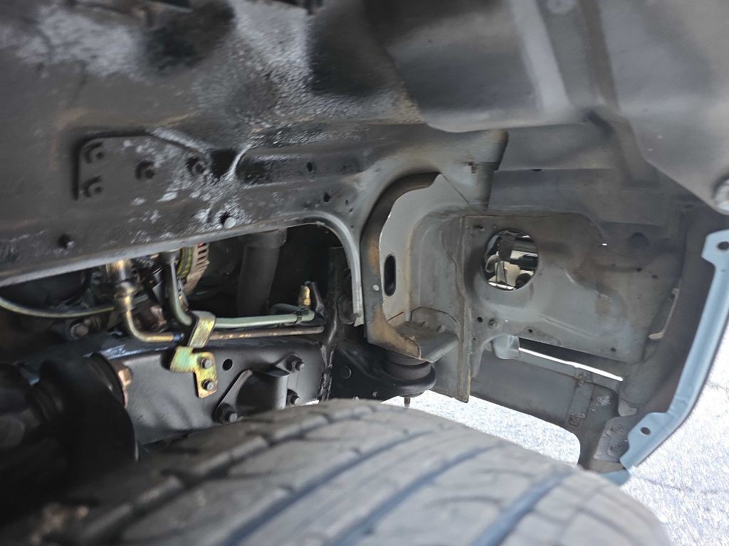 1993 Nissan Truck Image 40