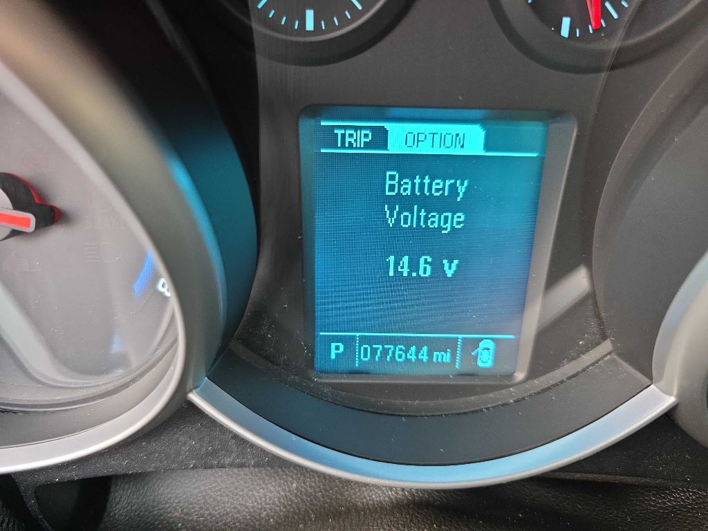 2013 Chevrolet Cruze Image 12